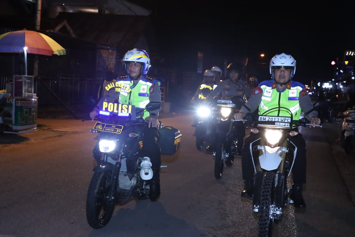 Polres Inhil dan Polsek Jajaran Rutin Lakukan Patroli Blue LightÂ 