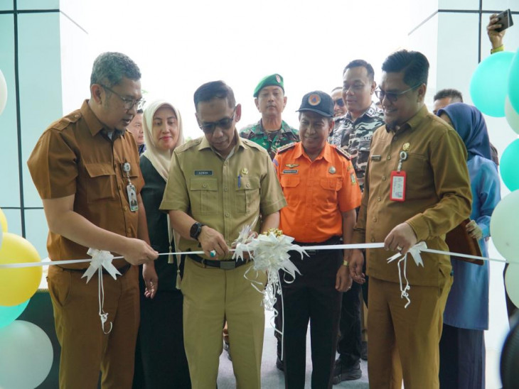 Plt Sekda Kampar Resmikan Gedung Baru Laboratorium Sentral RSUD Bangkinang