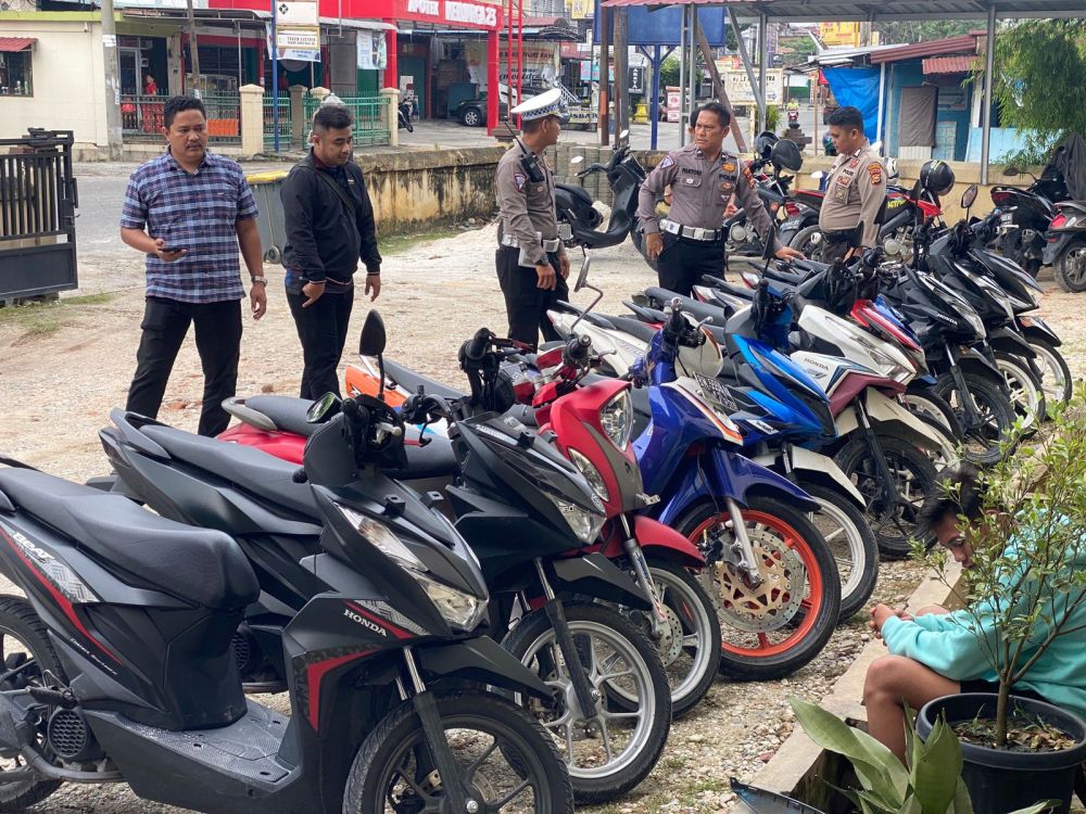 Gelar Patroli Subuh, Satlantas Polresta Pekanbaru Amankan 14 MotorÂ