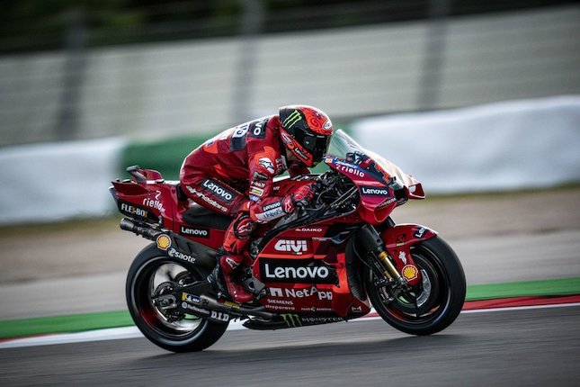 Marc Marquez Tabrakan, Pecco Bagnaia Menangi MotoGP Portugal 2023