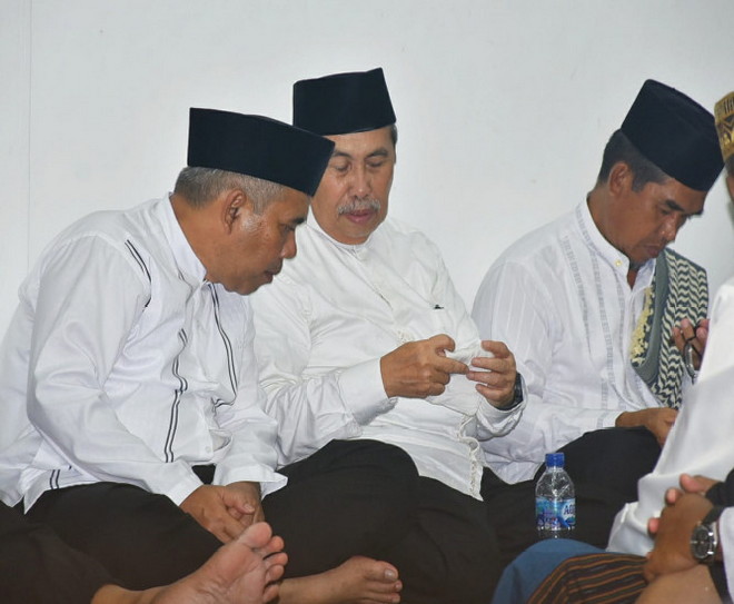 Pj Bupati Kampar Dampingi Safari Ramadhan Perdana Gubernur Riau di Binuang Kecamatan Bangkinang