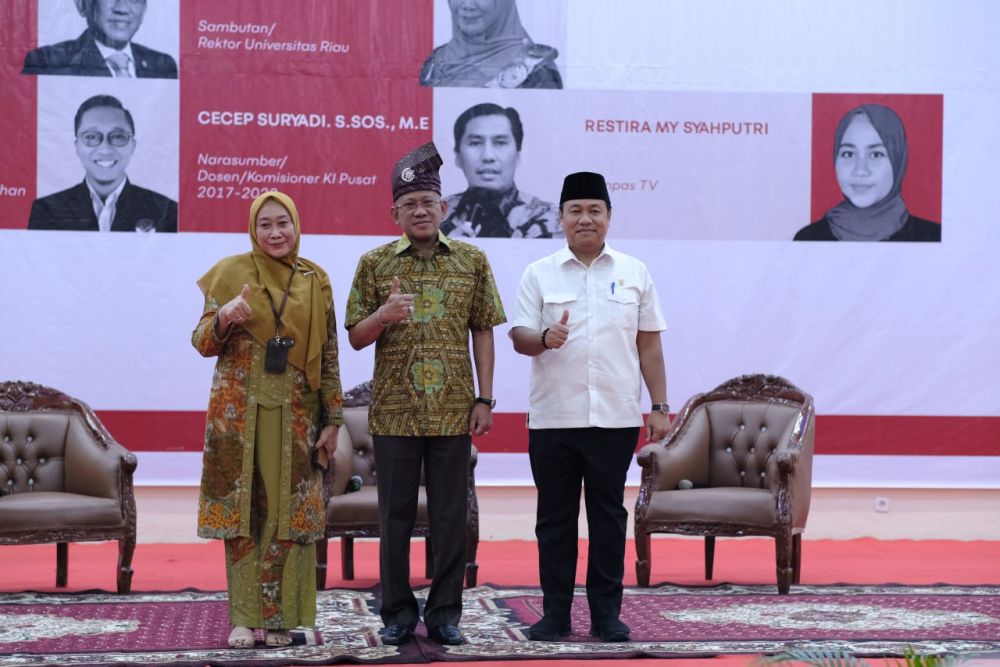 Unri Gelar Kuliah Umum dan Bedah Buku Aldera: Potret Gerakan Politik Kaum Muda 1993-1999Â