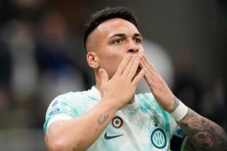 Serie a: Inter Milan Menang atas Lecce dengan Skor 2-0