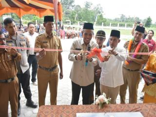 Resmikan SMPN 3 Perhentian Raja, Ini Pesan Pj Bupati Kampar Kamsol
