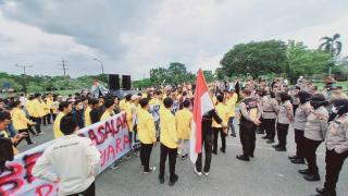 Unjuk Rasa di Pertamina Rokan Hulu, Massa Aksi Sebut Direkturnya Gak Becus