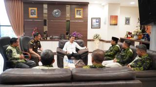 Kajati Riau Menerima Audiensi dari Ikatan Keluarga Alumni BabussalamÂ 