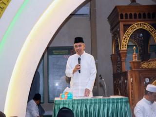 Hari Pertama Puasa, Pj Bupati Kampar Safari Ramadhan di Masjid Arafah Bangkinang Kota