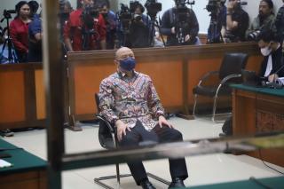 Mantan Kapolda Sumbar Terdakwa TM TerancamÂ  Hukuman Mati