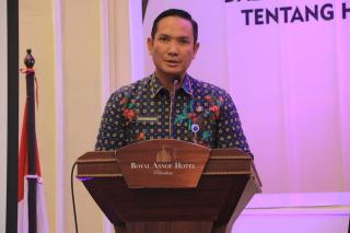 Bapenda Pekanbaru Maksimalkan Penertiban Tiang Reklame Ilegal