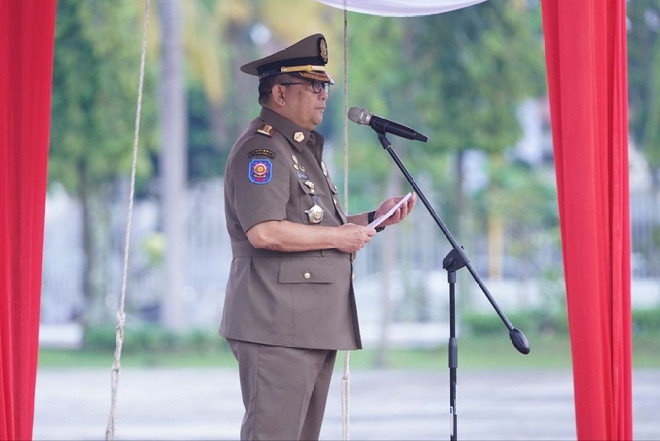 Wagubri Edy Pimpin Upacara Gelar Pasukan Dalam HUT Ke-73 Satpol PP dan Ke-61 Satlinmas