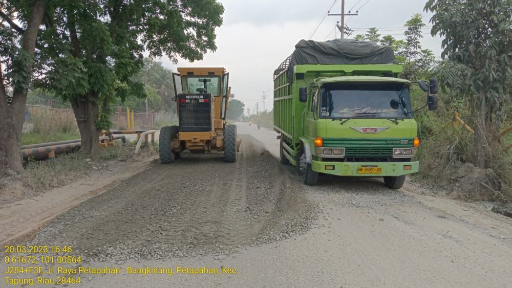 Ruas Jalan Provinsi di Kuansing-Kampar Diperbaiki Jelang Mudik Lebaran