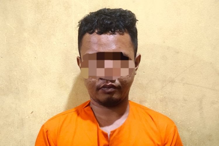Sadis! Pemuda di Kampar Bunuh Ayah Kandung Pakai Parang