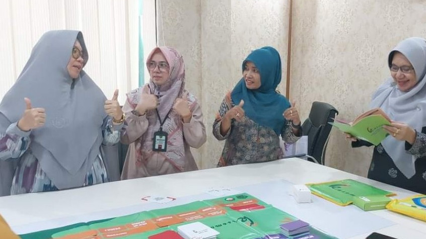 Srikandi DWP Kemenag Riau Berbagi Oleh-oleh TOT Kusemai Nilai