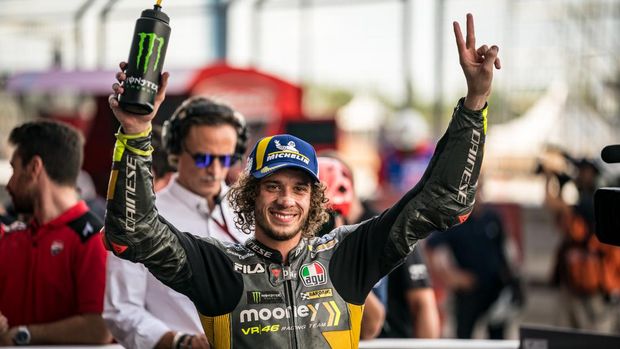 Bagnaia Crash, Bezzecchi Raih Podium Utama MotoGP Argentina 2023