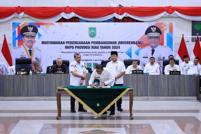 Hadiri Musrenbang Riau, Bupati Minta Gubernur Syamsuar Tuntaskan Jalan Alai-Mengkikip