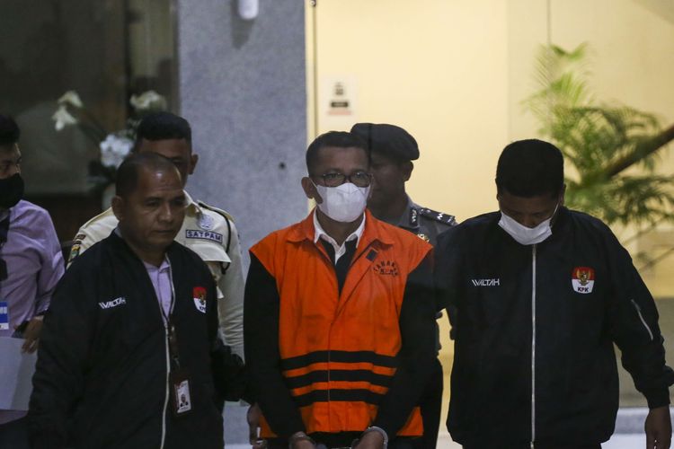 Begini Akal-akalan Bupati Meranti Kutip Setoran demi Bisa Maju Pilgubri