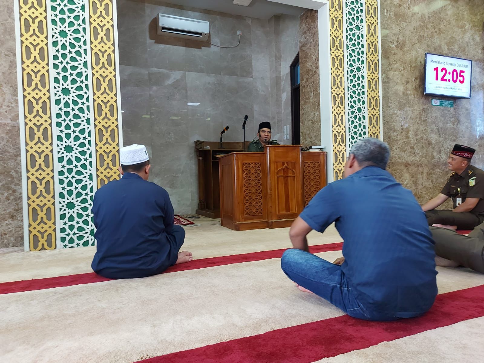 Tausiyah Qobla Dzuhur di Kejati Riau Oleh Ustadz Nazril Abdul Muluk