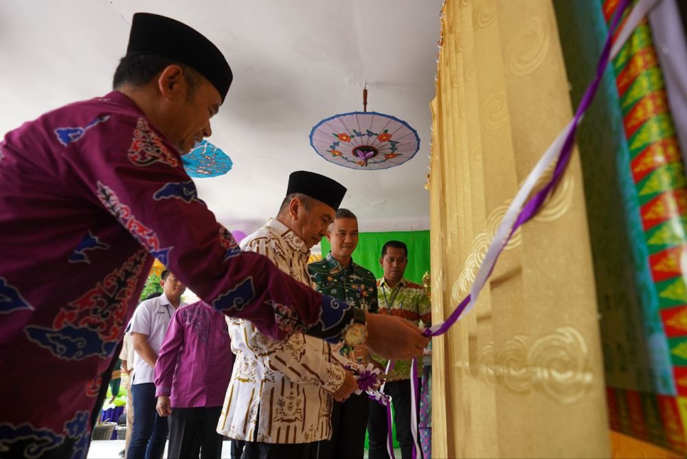 Gubernur Syamsuar Luncurkan Rumah Tahfidz SMAN 10 Pekanbaru