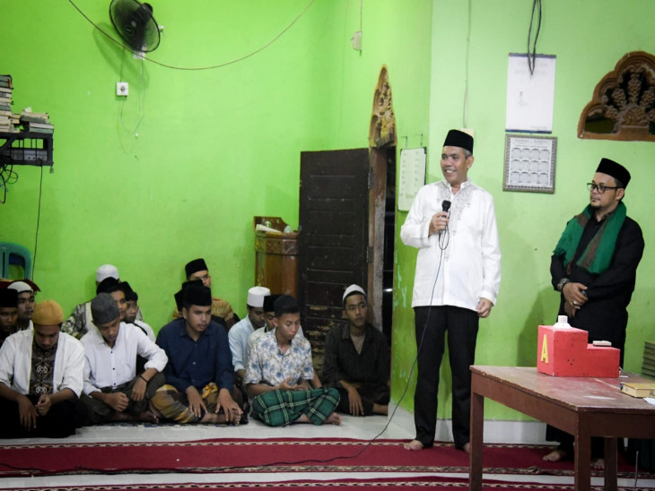 Pj Bupati Kampar Kembali Sambangi Ponpes Darul Fattah Desa Sendayan