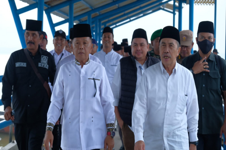 H. Asmar Dampingi Gubri Safari Ramadan di Kepulauan Meranti