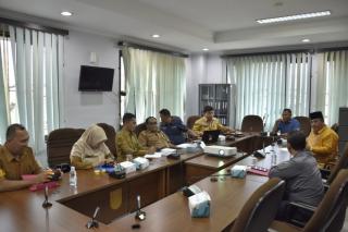 Komisi III DPRD Pekanbaru Dengar Keluhan Disdik saat Hearing