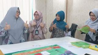 Srikandi DWP Kemenag Riau Berbagi Oleh-oleh TOT Kusemai Nilai