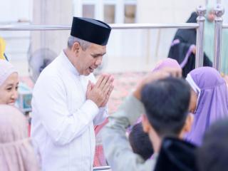 Pj Bupati Kampar Safari Ramadhan ke Desa Muara UwaiÂ 