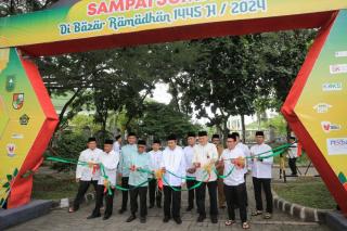 Dukung Gernas BBI, Gubri Syamsuar Resmikan Riau Halal Fair 2023