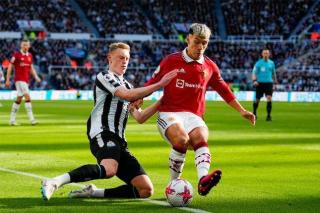 Premier League: Newcastle Kalahkan Manchester United dengan Skor 2-0