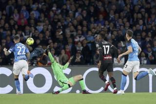Serie A: AC Milan Hancurkan Napoli di Stadio Diego Armando Maradona