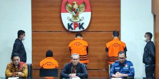 Bupati Meranti dan 2 Orang Lainnya Terlibat 3 Kasus Tindak Pidana Korupsi