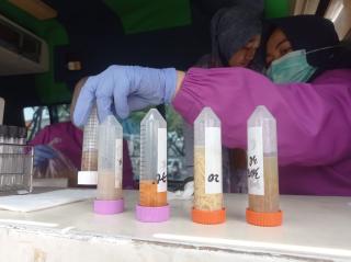 Dinkes dan BBPOM Uji Takjil Secara Acak di Pasar Ramadan Pekanbaru
