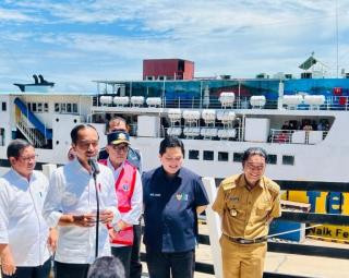 Tinjau Pelabuhan Merak, Presiden Pastikan Kesiapan Arus Mudik 2023