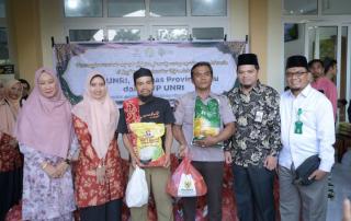 Baznas Riau dan UPZ UNRI Salurkan Bantuan Sembako