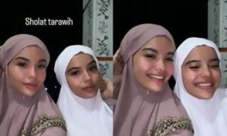 Bintang OnlyFans The Connell Twins Pamer Salat Tarawih di Indonesia, Netizen: Malaikat dan Setan Bin