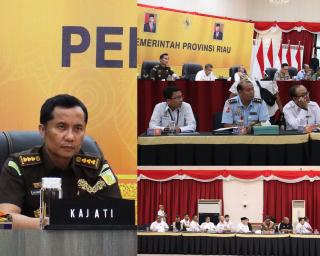 Asintel Kejati Riau dan Kordinator Bidang Datun Hadiri Rapat Bencana Karhutla 2023