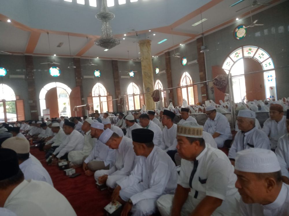 Buka Kegiatan Manasik Haji, Pj Walikota Ingatkan Jemaah Haji Pekanbaru Jaga Kesehatan