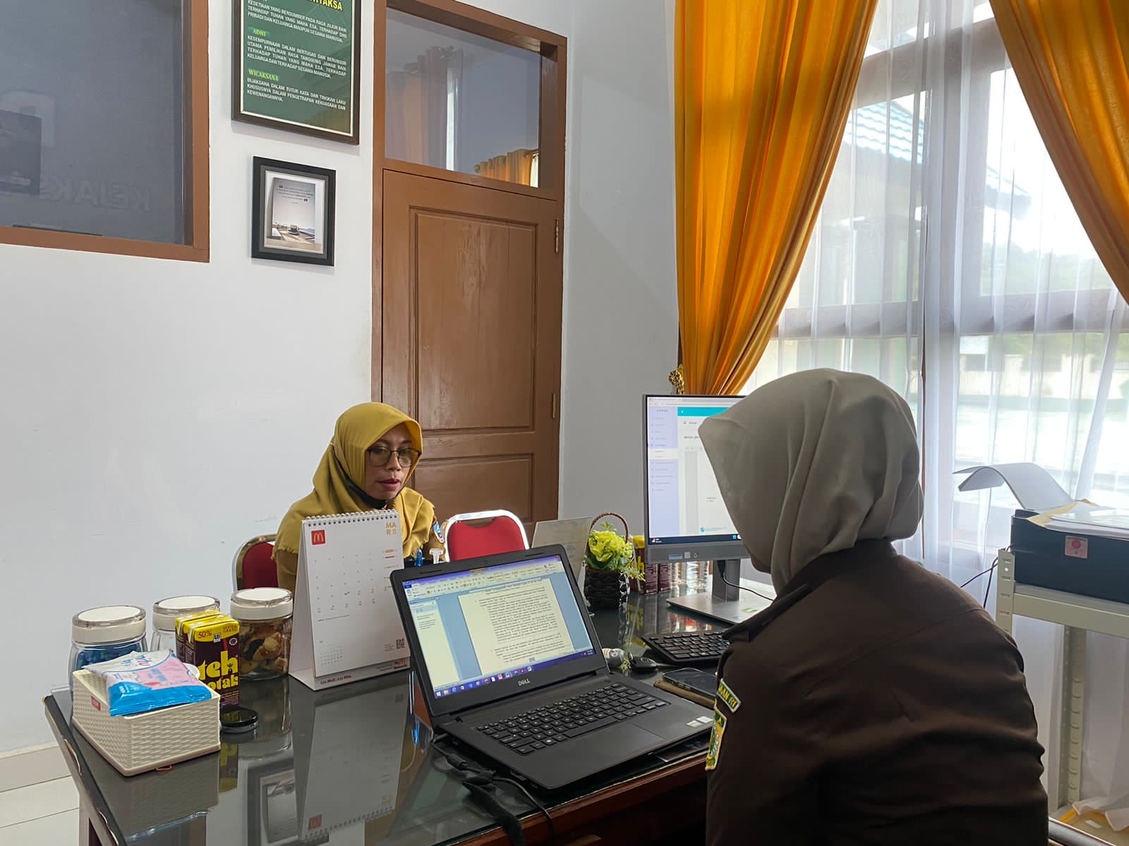Kejari Buton Periksa 6 Orang Saksi Terkait Perkara Kelayakan Bandar Udara KargoÂ