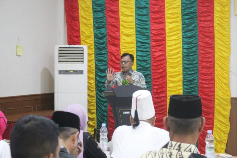 Hadiri Halalbihalal IKBAL, Plt Bupati Asmar: Jaga Nama Baik Kampung Halaman