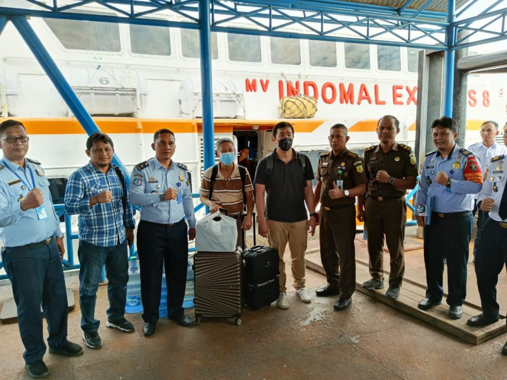 Pelanggaran Keimigrasian, 2 Warga Negara Malaysia Dideportasi dari Dumai