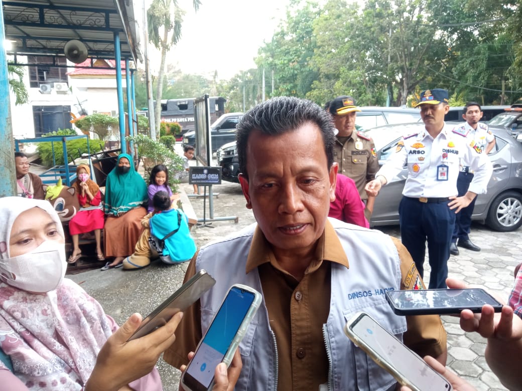 Dinsos Pekanbaru Pastikan Sudah Data Gepeng dan Badut Jalanan