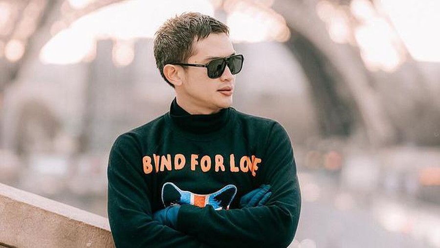 Video Syur Rezky Aditya Direkam Diam-diam Wanita Rusia Saat Videocall