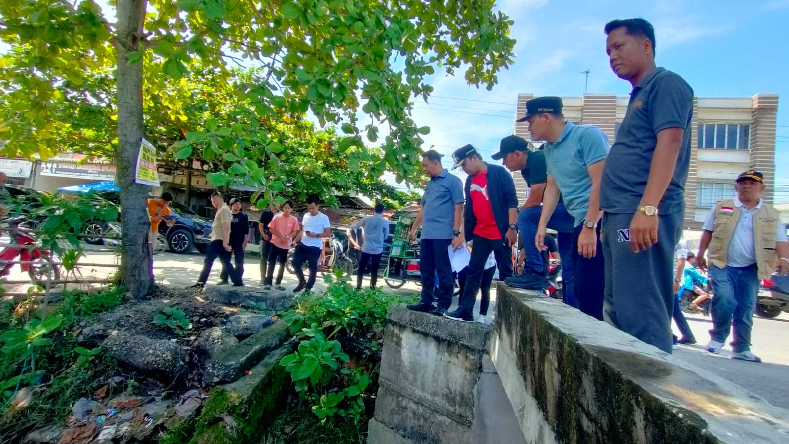 Pj Wali Kota Cek Langsung Jalan Suka Karya Pekanbaru yang Sedang Diperbaiki