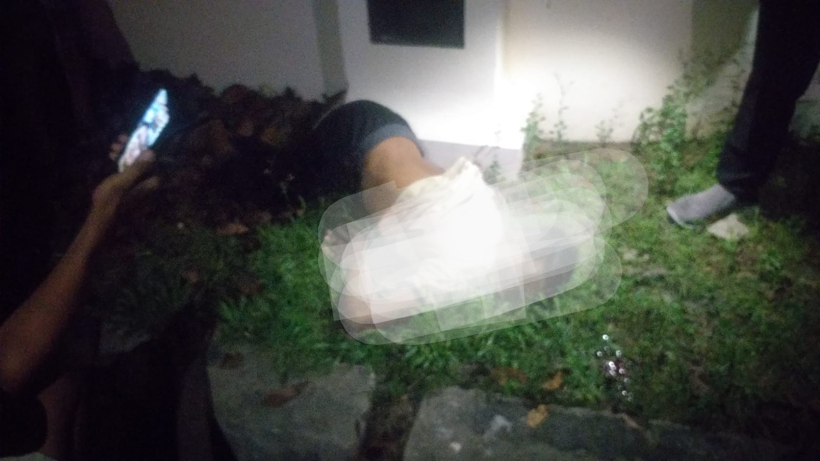 Warga Digegerkan Penemuan Mayat Seorang Pria di Dekat RSUD Arifin Achmad
