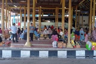 Setelah Libur Lebaran, Ribuan Penumpang Padati Terminal BRPS Pekanbaru