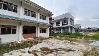 Gedung BLK Kemnaker Mangkrak Telan Anggaran Rp 28 Miliar, PETIR Laporkan ke Kejati Riau