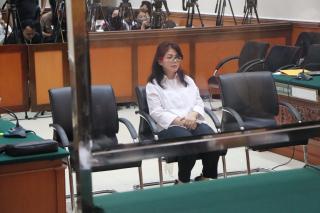 Majlis Hakim Vonis Terdakwa Linda PujiastutiÂ  17 Tahun PenjaraÂ 