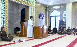 Pengajian Rutin Kejati Riau Oleh Syaikh Maulana Husen Al Muqri Bin Ismail.Â 