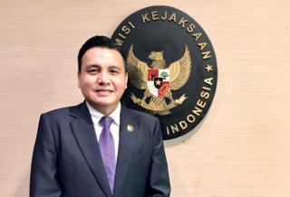 Ketua Komisi Kejaksaan RI Apresiasi Jaksa Agung Burhanuddin yang Tegas dan Berani