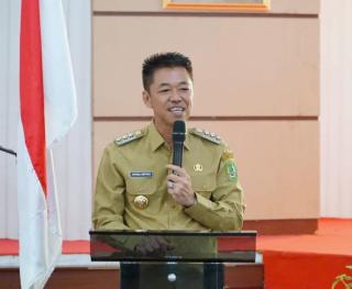 Tak Percaya Wakilnya Digerebek Bersama Wanita di Hotel, Bupati Rohil: Rasanya Tidak MungkinÂ 